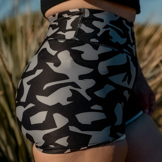 Women's Gray Abstract Shorts