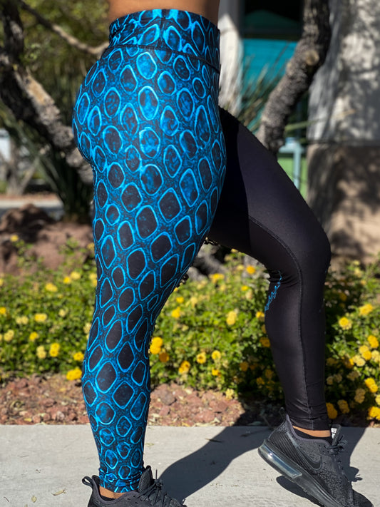 Women's Teal Snakeskin Leggings